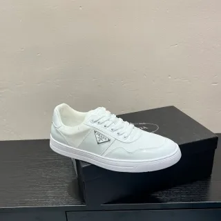 Prada Cloudbust Blanco Low-Top Zapatillas Lifestyle de Material Mixto