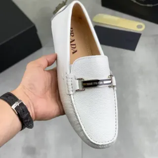 Loafers Prada Horsebit Blanc Cuir Pebbled