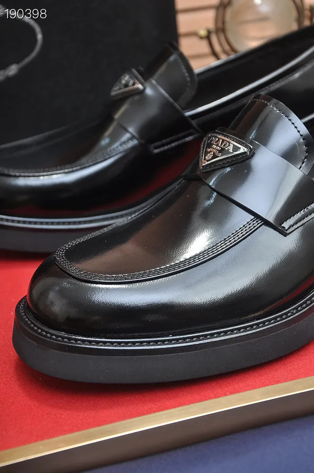 Prada Loafer poli noir cuir slip-on loafers 3