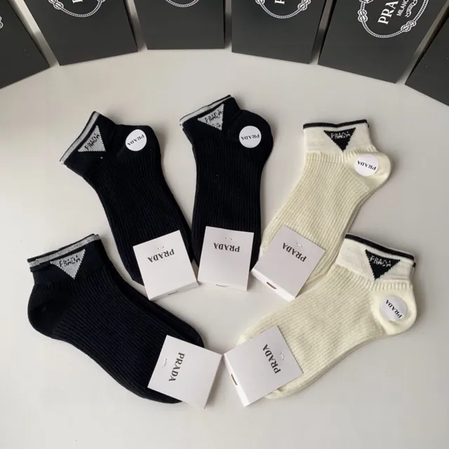 Prada Logo-Ankle Black White Ribbed Knit Triangular Patch Socks 4