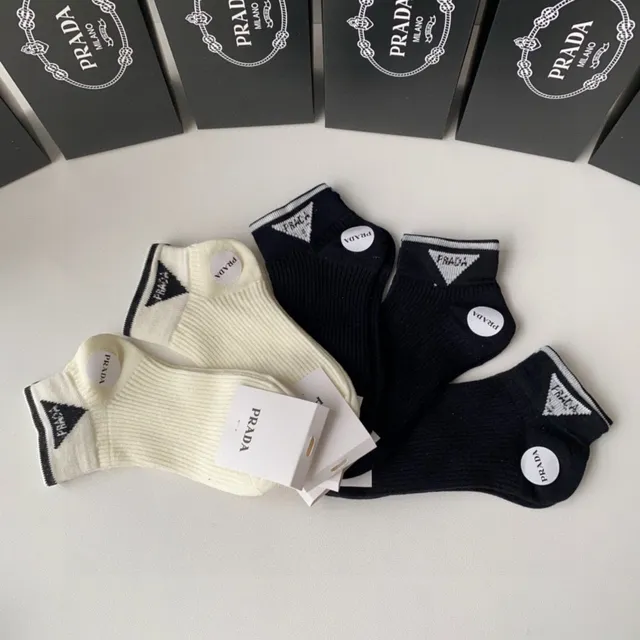 Prada Logo-Ankle Black White Ribbed Knit Triangular Patch Socks 7