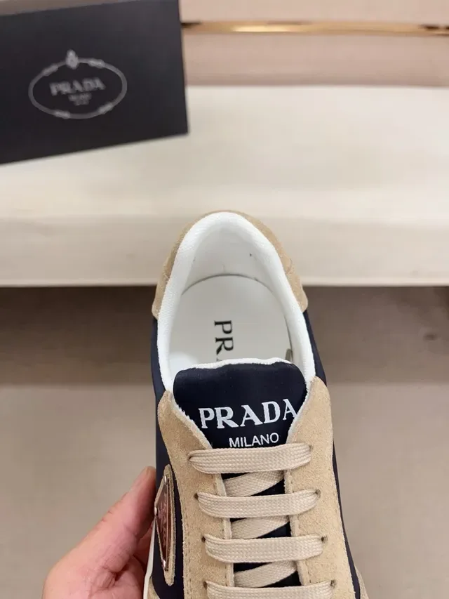 Prada Re-Edition Navy Beige Two-Tone Suede And Nylon Triangular Logo Plaque Lifestyle Sneakers 3