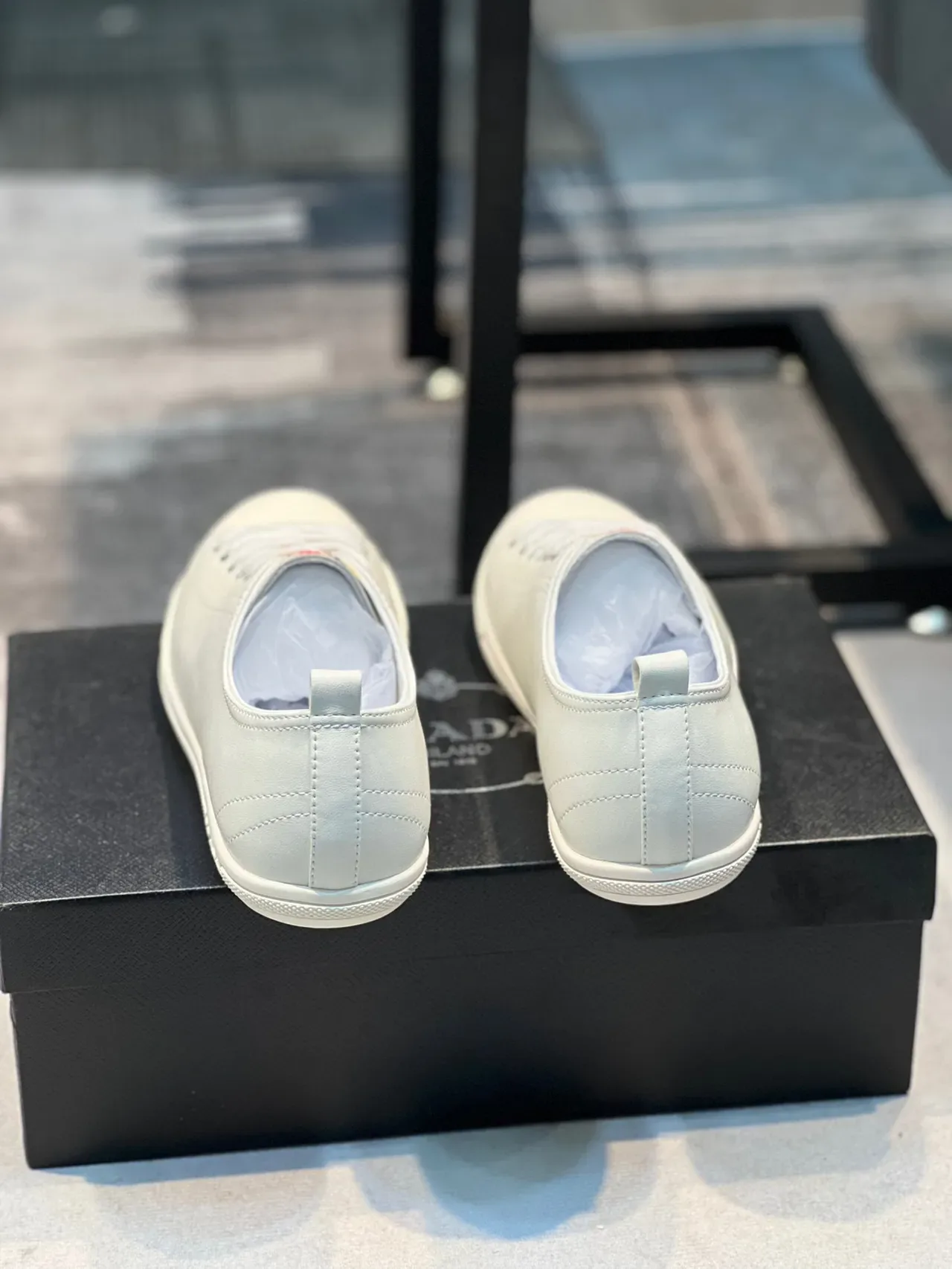 Prada White Red Minimalist Smooth Leather-Like Upper Lifestyle Sneakers 2