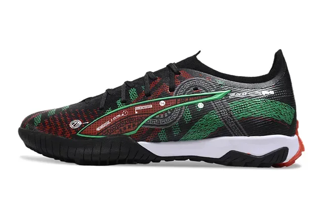Puma Black Green Textured Synthetic Upper Geometric Pattern Overlay Indoor Soccer Shoes 7