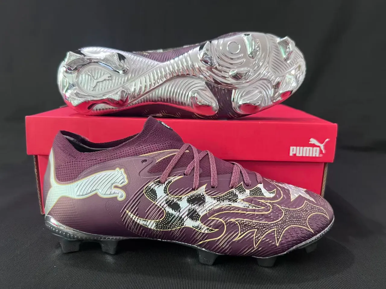 Puma Future Z Sapatos de futebol burdeos chama metálica para solo firme 7