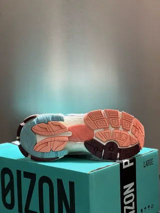 Puma সাদা বহুরঙ্গী প্ল্যাটফর্ম সোল বহুরঙ্গী সিন্থেটিক ওভারলে চাঙ্কি স্নিকার 6