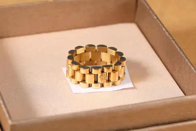 Rolex Jubilé and President Multicolor Oyster-Style Link Construction Crown Emblem Bracelet 5