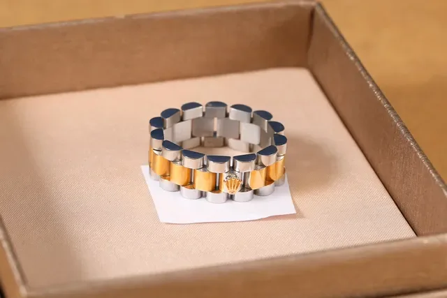 Rolex Jubilé and President Multicolor Oyster-Style Link Construction Crown Emblem Bracelet 6