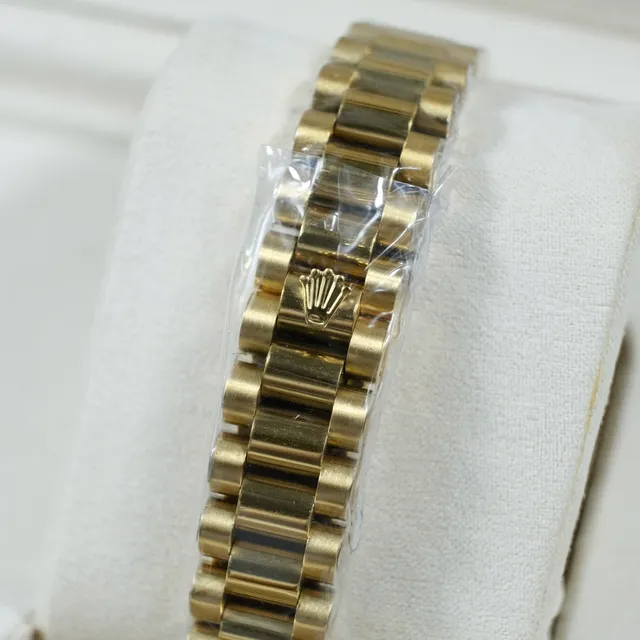 Rolex Oyster Perpetual Datejust Gold-tone Diamond Bezel Mechanical Watch 3