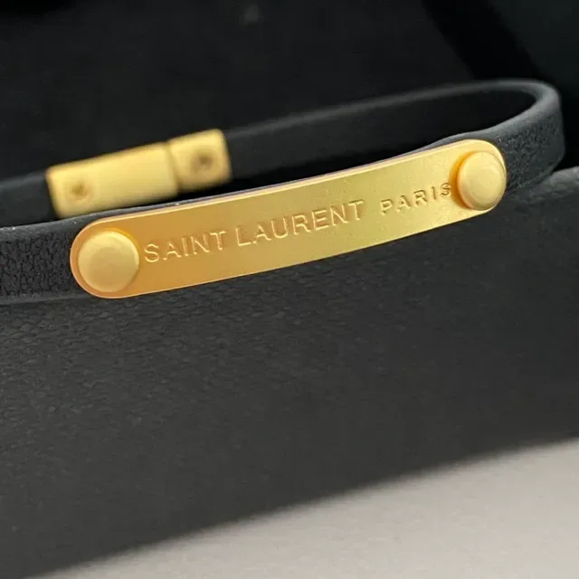 Saint Laurent Bracelet Noir Or Bande Caoutchouc Fermoir H-Bar 5