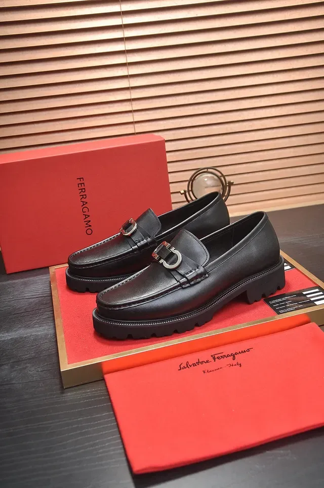 Salvatore Ferragamo Gancini Black Leather Loafers 8