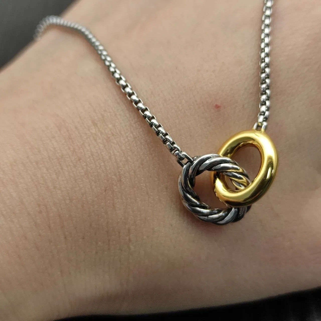 Tiffany & Co. HardWear Two-Tone Twisted Ring Necklace 7