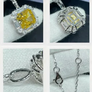 Tiffany & Co. Collier pendentif diamant jaune halo carré