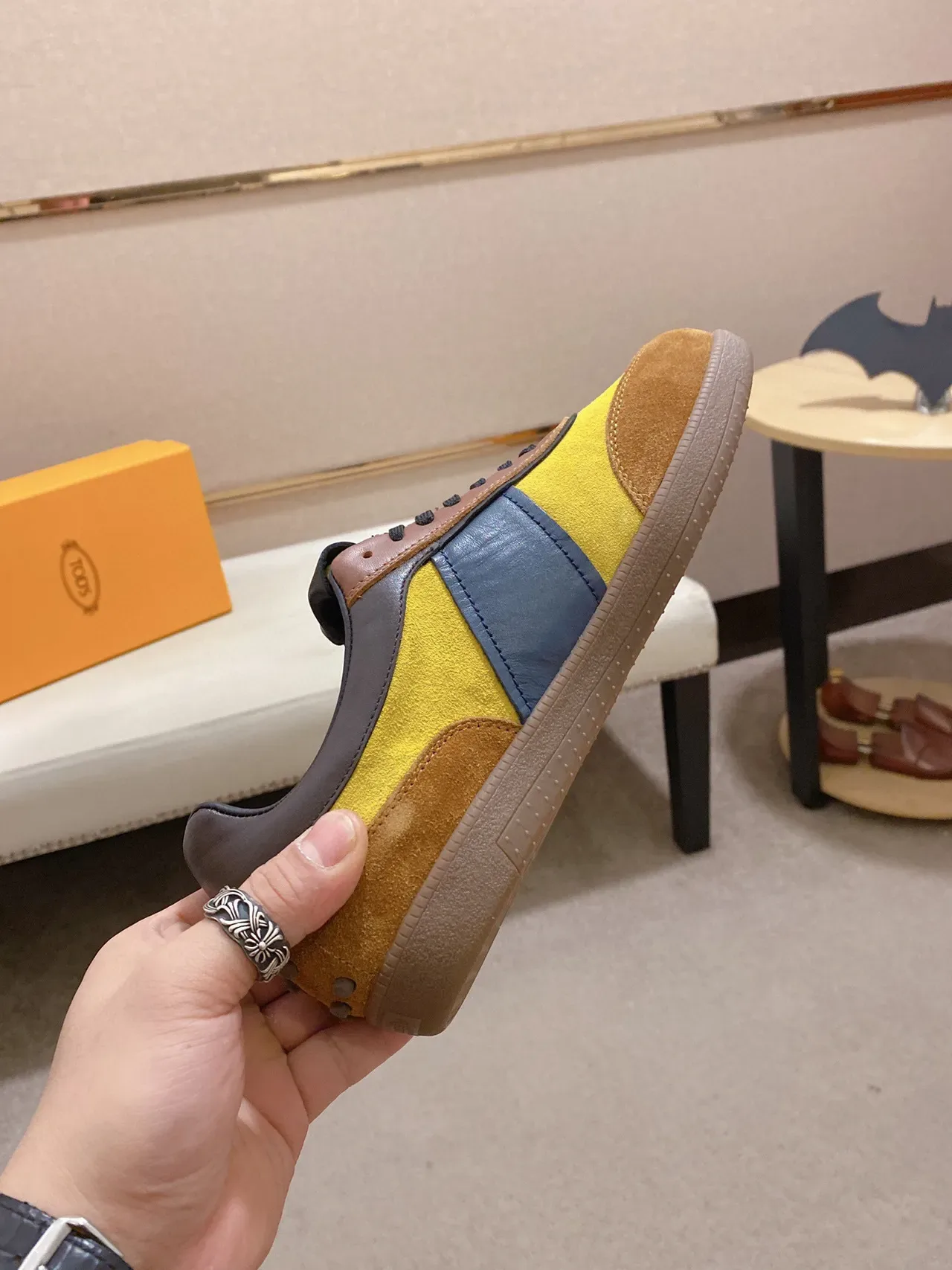 Tod's Color-Blocked Suede and Leather Lifestyle Sneaker 6