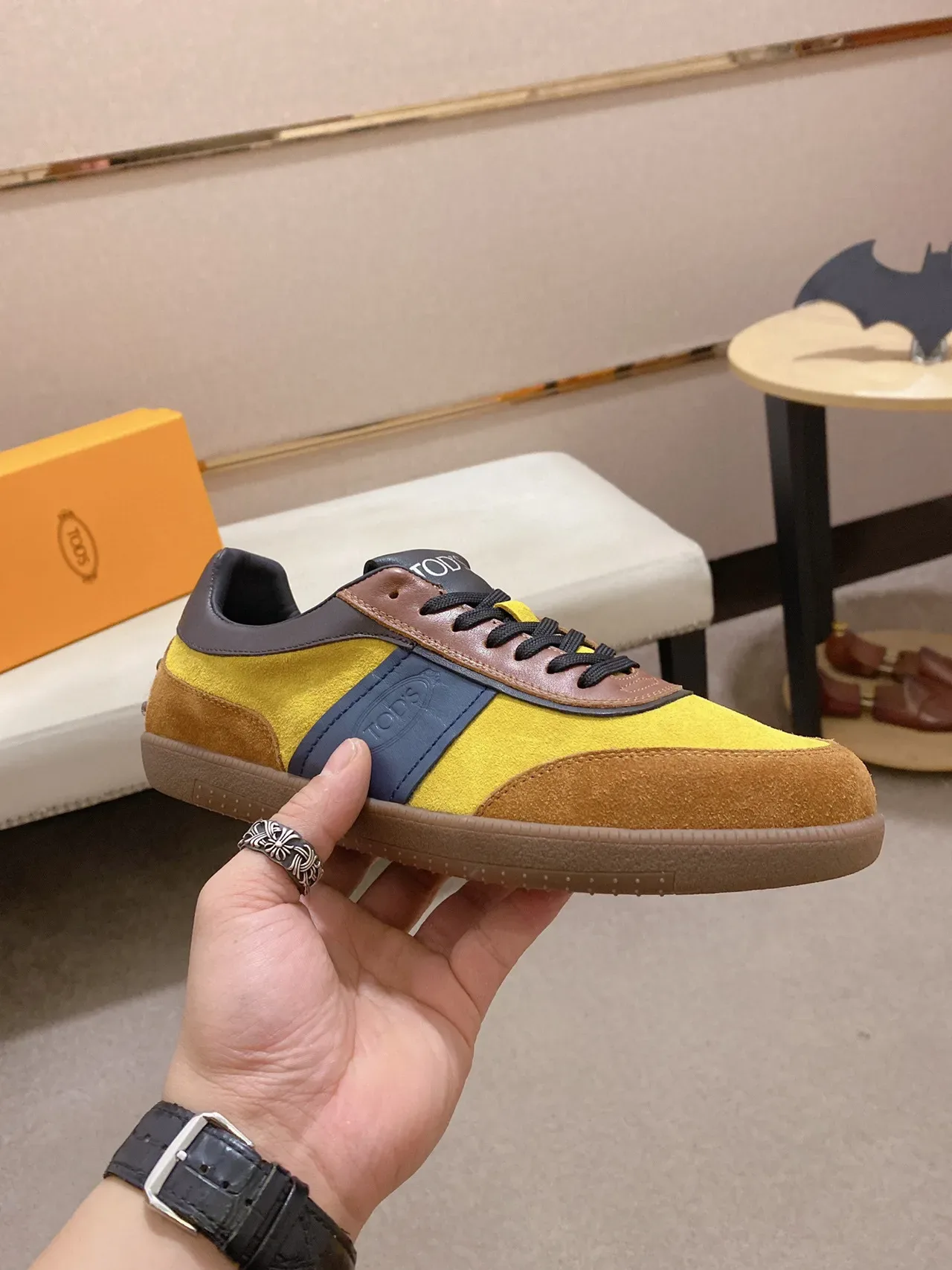 Tod's Color-Blocked Suede and Leather Lifestyle Sneaker 7