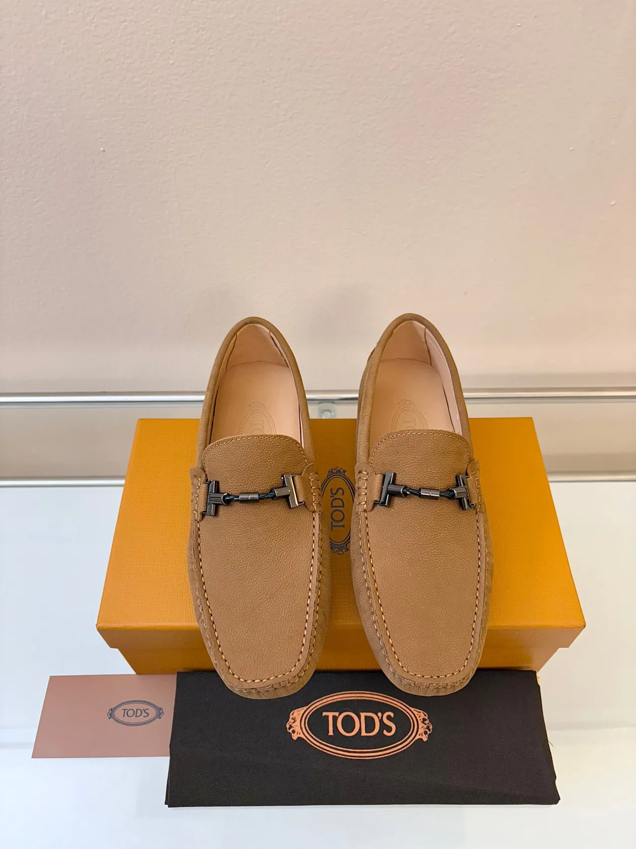 Tod's Gommino Loafer Marron cuir à grain boucle à mors Loafer 6