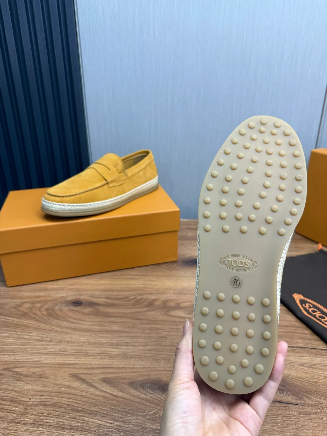 Tod's Penny Loafer Mocassins de camurça amarelo mostarda com sola de alpargata 10