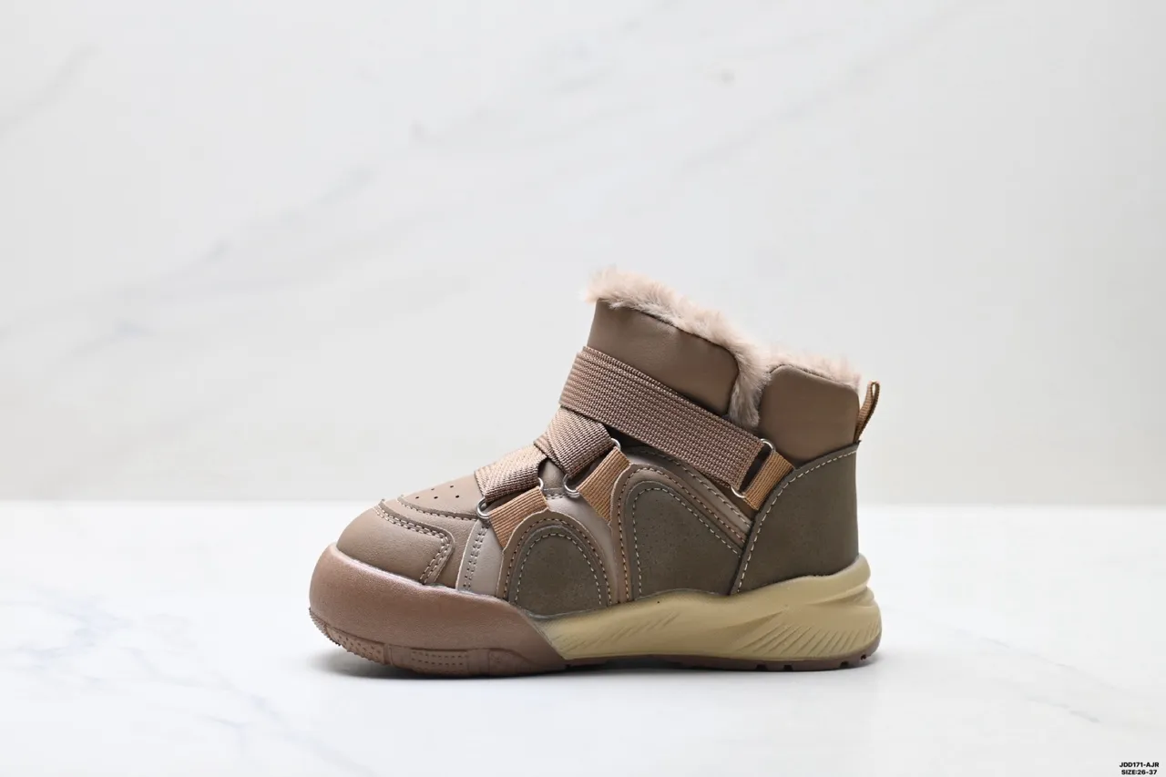 UGG Beige Marron Bottines à la cheville doublées de fausse fourrure Bottes de neige 13