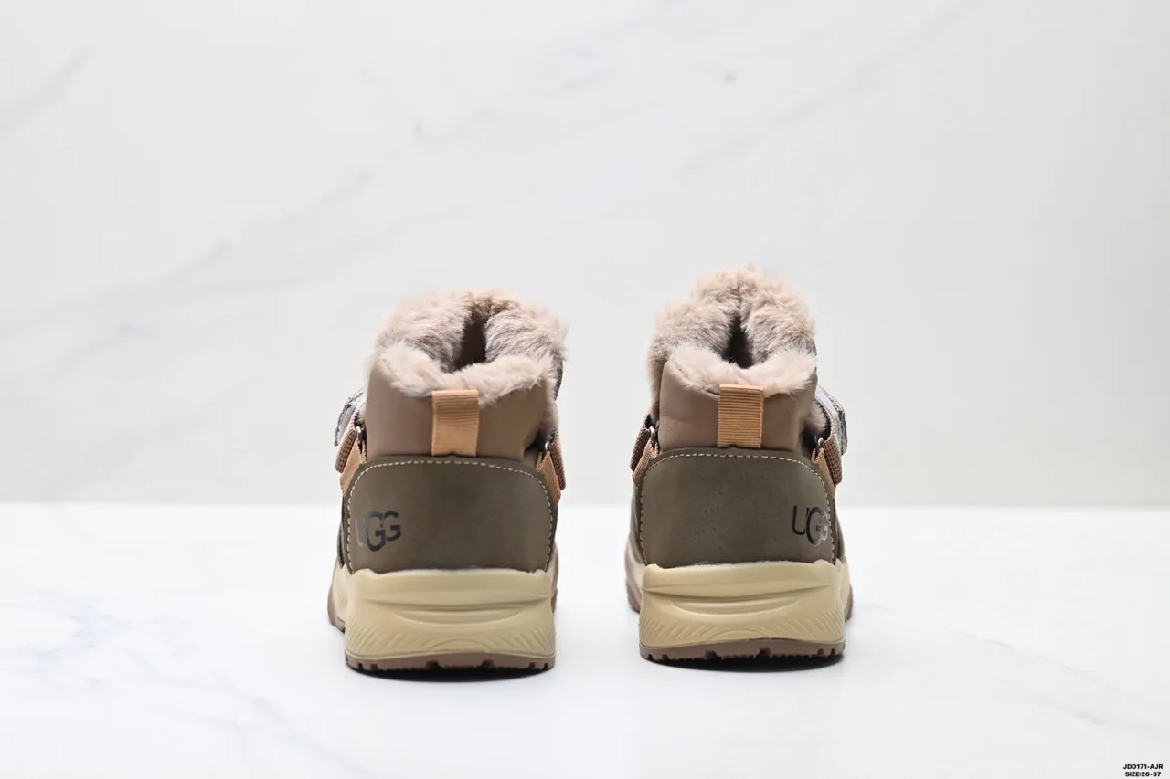 UGG Beige Marron Bottines à la cheville doublées de fausse fourrure Bottes de neige 16