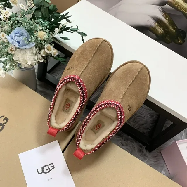 UGG Beige Red Platform Slip-On Suede Upper Loafer 2