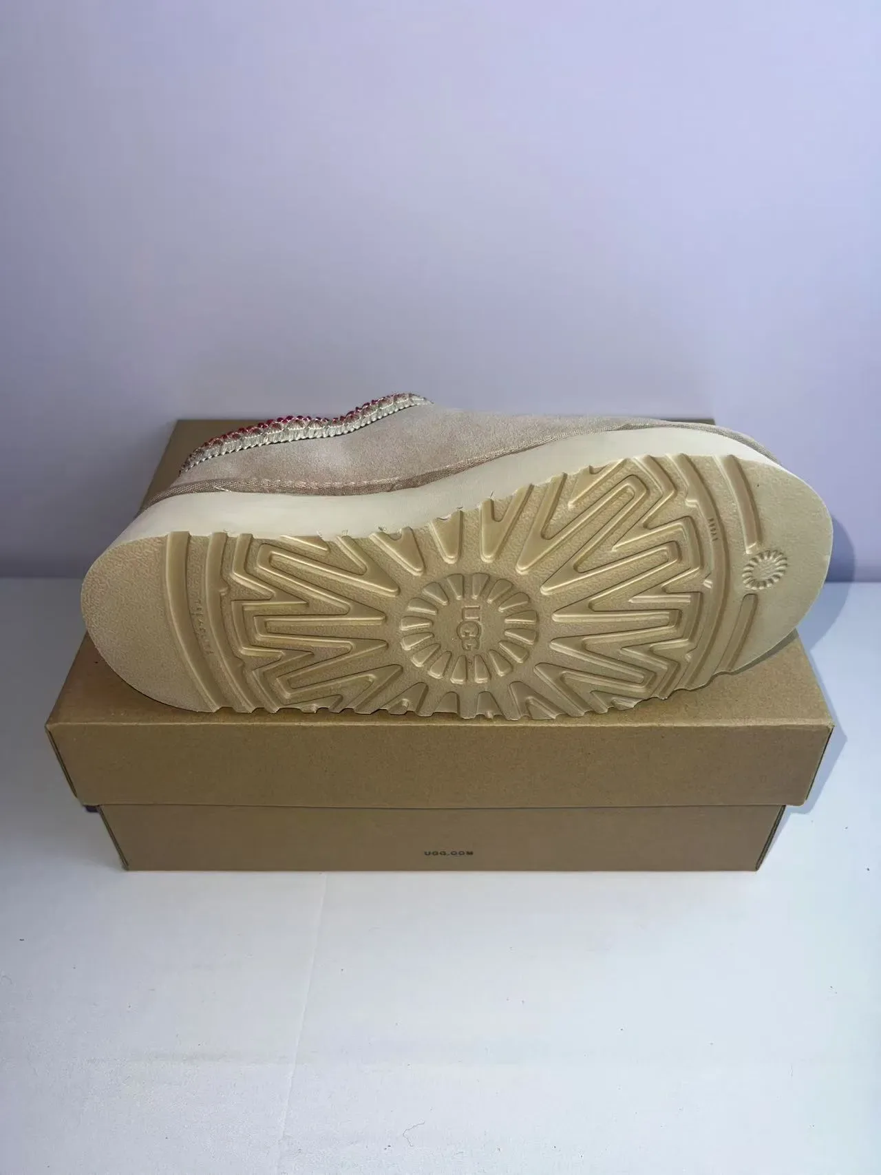 UGG Beige Red Platform Sole Shearling-Lined Casual Shoes 3