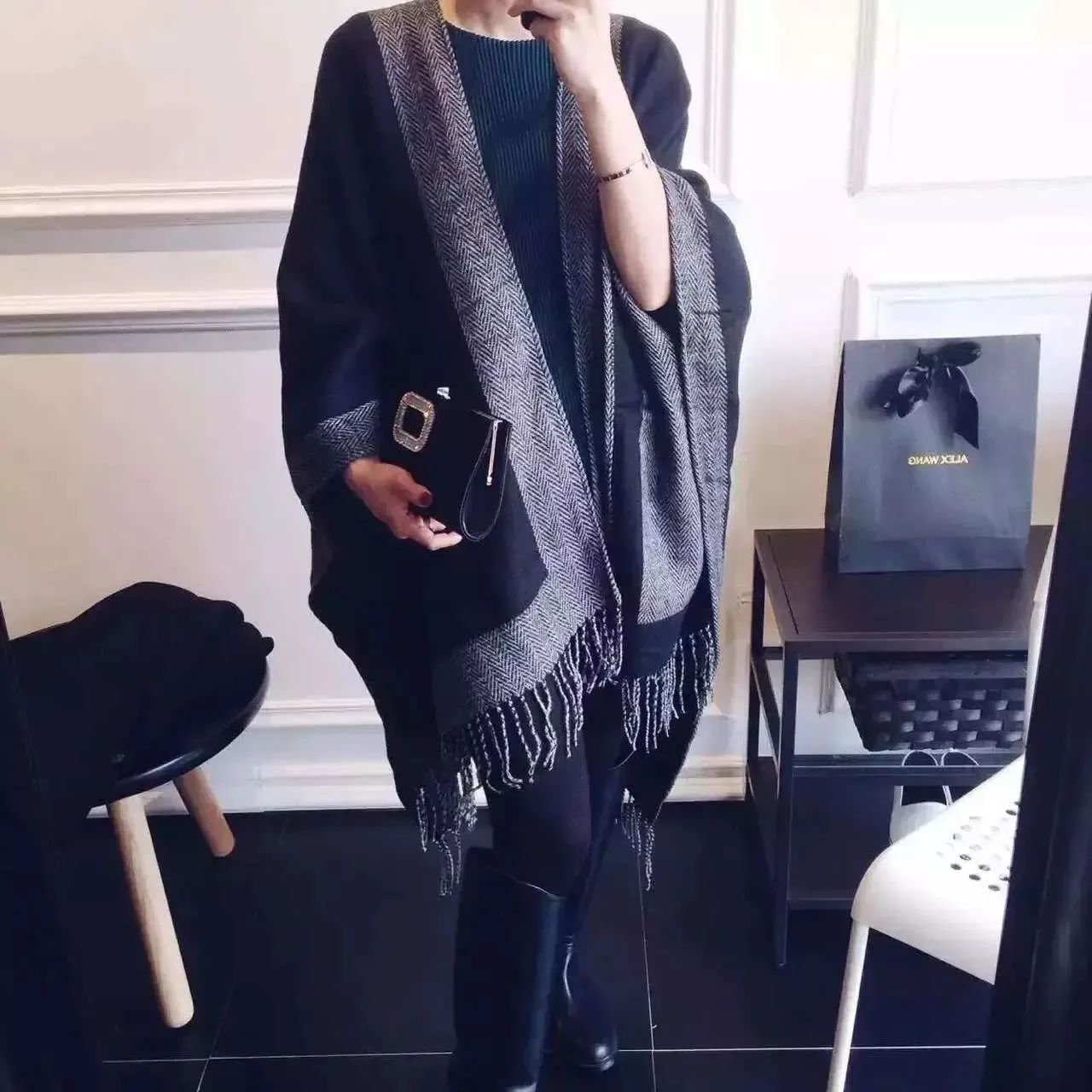 UGG Black Gray Color-Blocked Herringbone Weave Scarve 6
