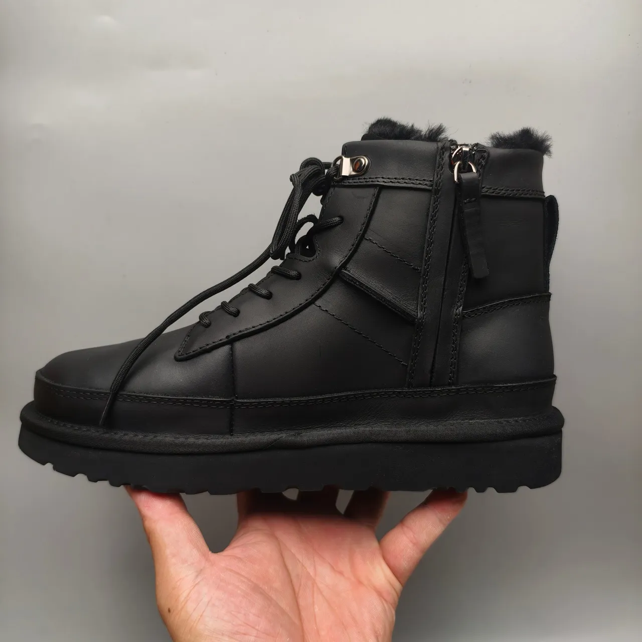 UGG Black Shearling-Lined Lace-Up Snow Boot 7