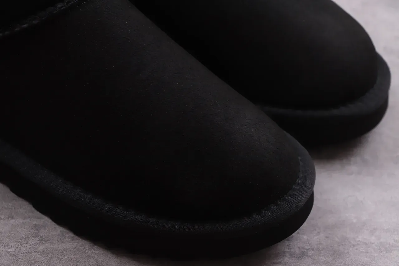 UGG कालो स्लिप-ऑन शियरलिंग-लाइंड स्नो बूट 6