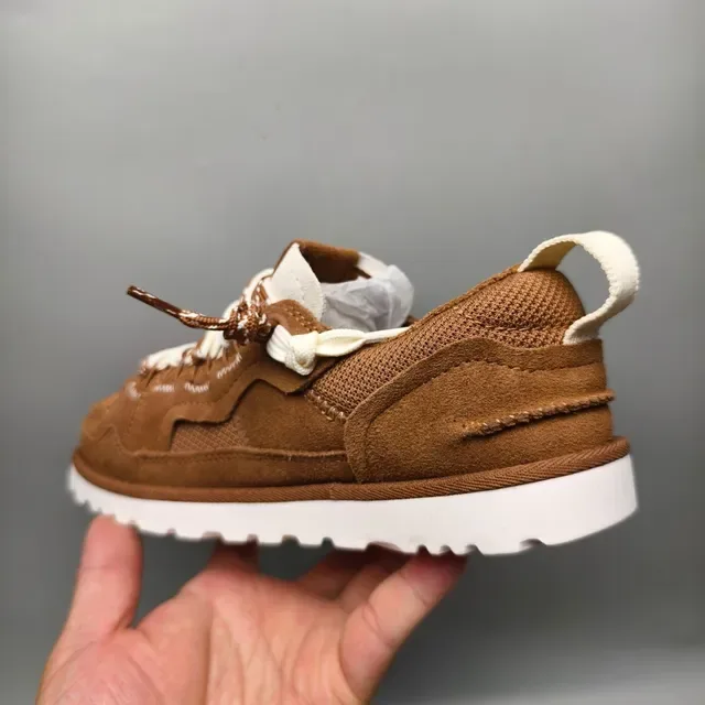 UGG Brown Beige Suede Upper Mixed Lacing System Lifestyle Sneakers 4