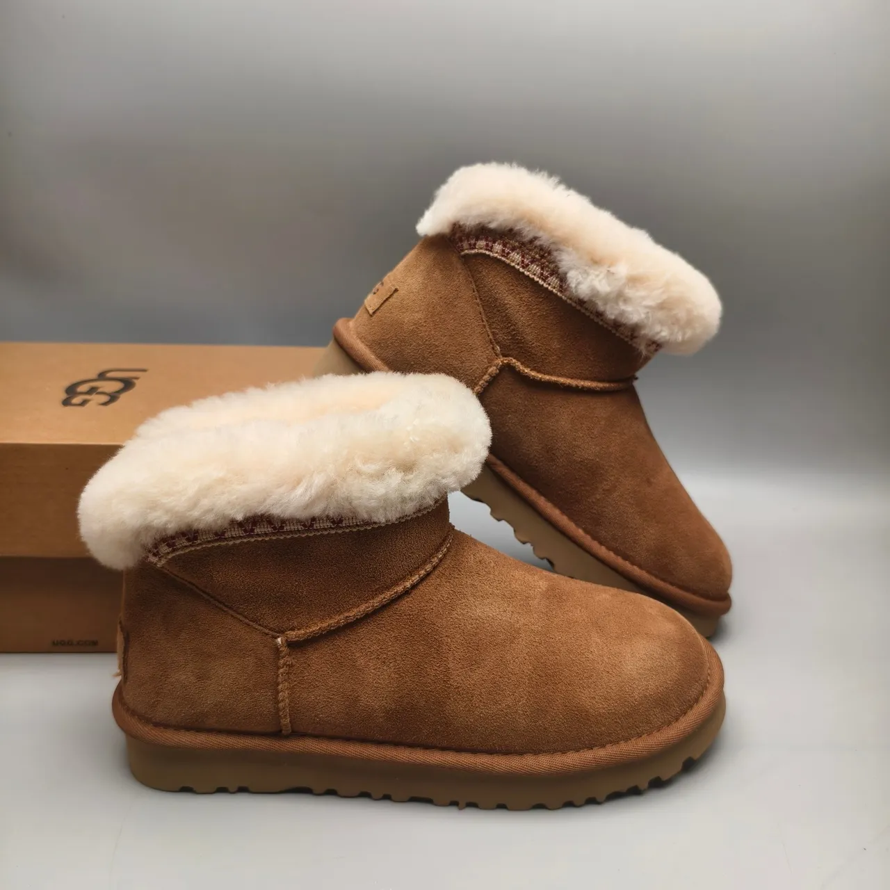 UGG Brown Beige Suede Upper Shearling-Lined Cuff Snow Boots 6