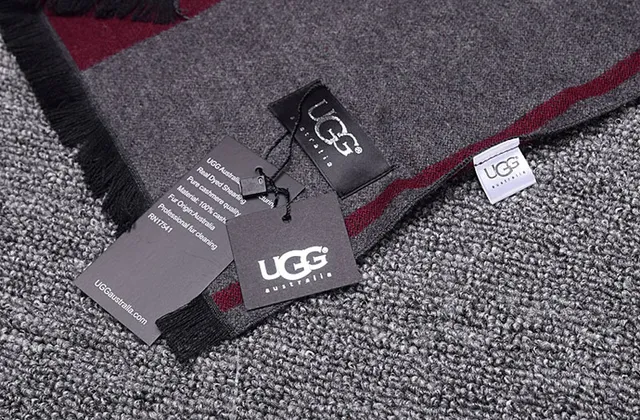 UGG Bordô Cinza Reversível Riscado Cashmere Cachecol 2