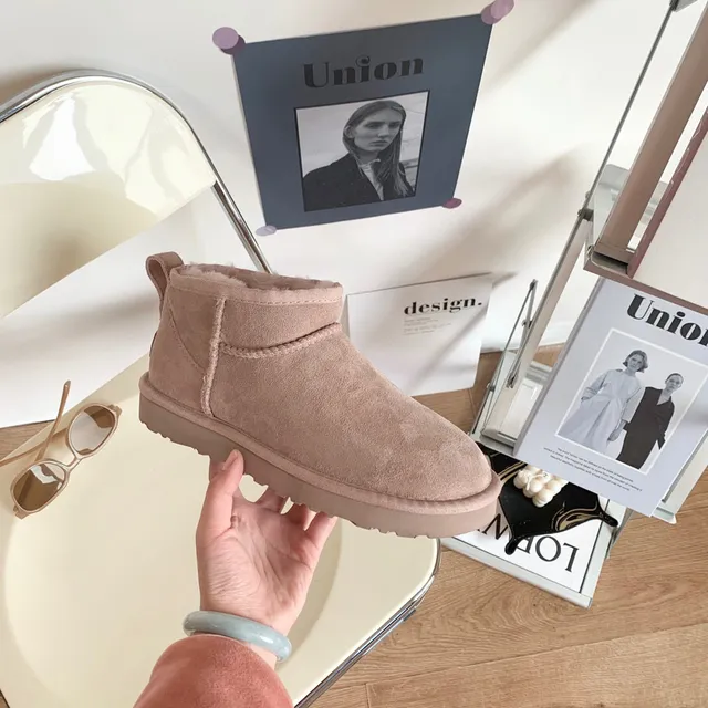 UGG Classic Short Suede Shearling-Lined Snow Boots 6