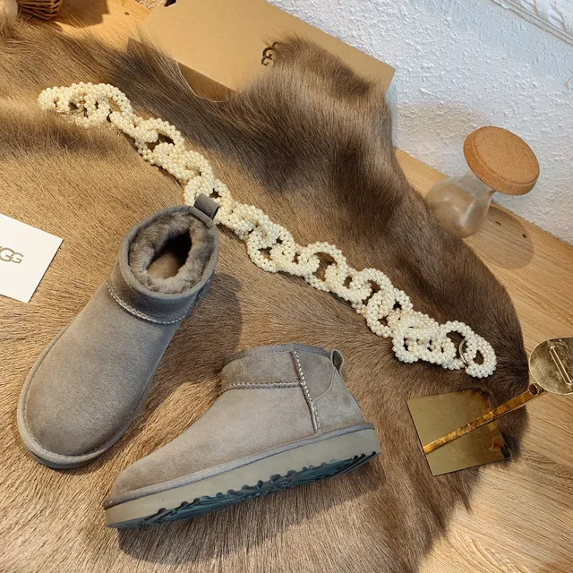 UGG Classic Short Suede Shearling-Lined Snow Boots 15