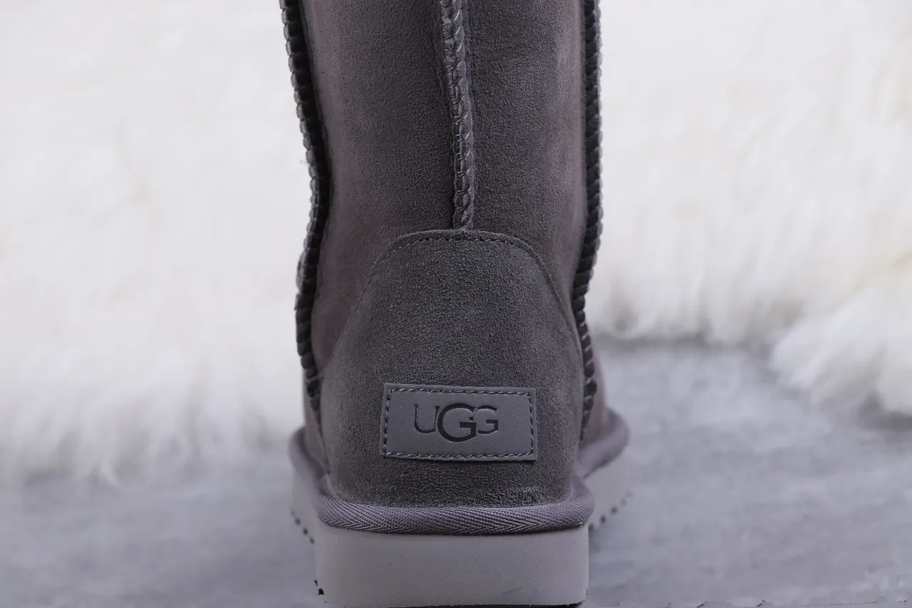 UGG Classic Tall চার্জকোল গ্রে শিয়ারলিং লাইন্ড হাঁটু পর্যন্ত জুতো 5