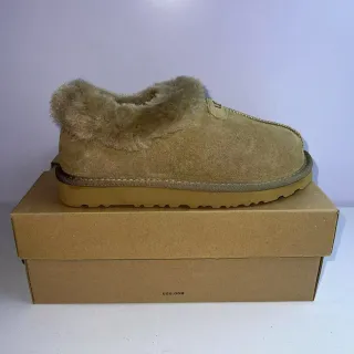 UGG Tasman Beige Ante Superior Cuello de Piel de Cordero Zapatos Casual
