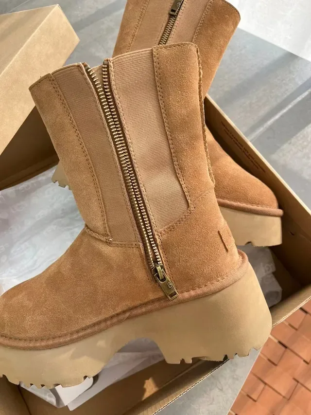 UGG Tasman Brown Beige Platform Sole Suede Upper Ankle Boots 7