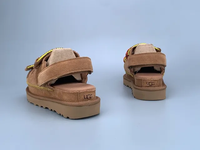 UGG Tasman بني احمر كعب منصة حزام فيلكرو مزدوج صندل كاجوال 6