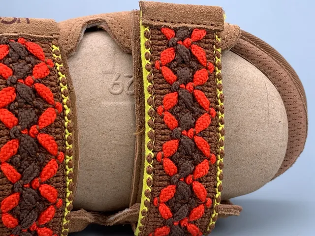 UGG Tasman بني احمر كعب منصة حزام فيلكرو مزدوج صندل كاجوال 8