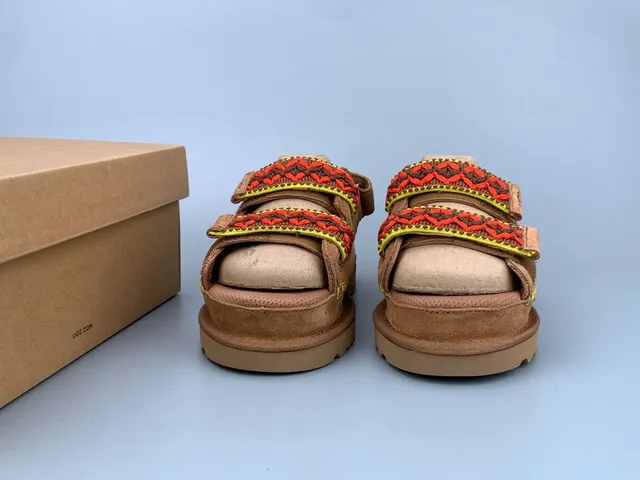 UGG Tasman بني احمر كعب منصة حزام فيلكرو مزدوج صندل كاجوال 9