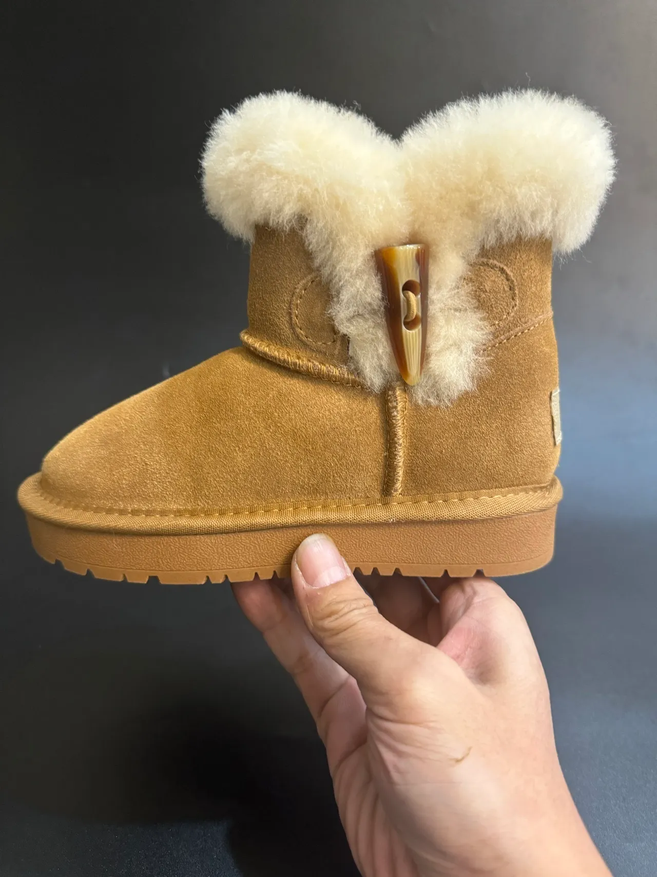 UGG Tasman Light Beige Suede Shearling Cuff Snow Boots 9