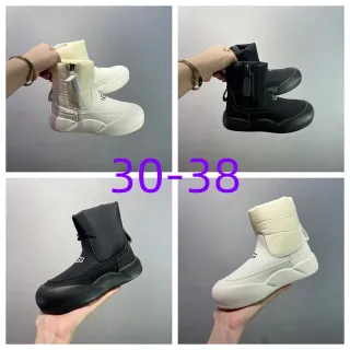 UGG Tasman Botas de Nieve con Cremallera Off-White