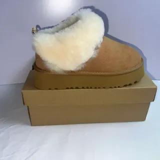 UGG Tasman Tan Shearling-Lined Platform Snow Boots