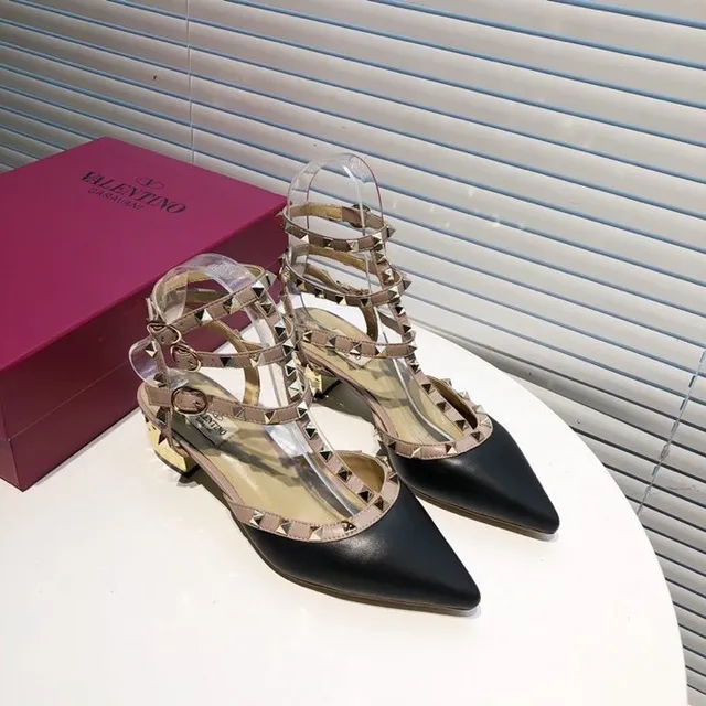 Valentino Rockstud Black and Beige Studded Pointed-Toe Pumps 7