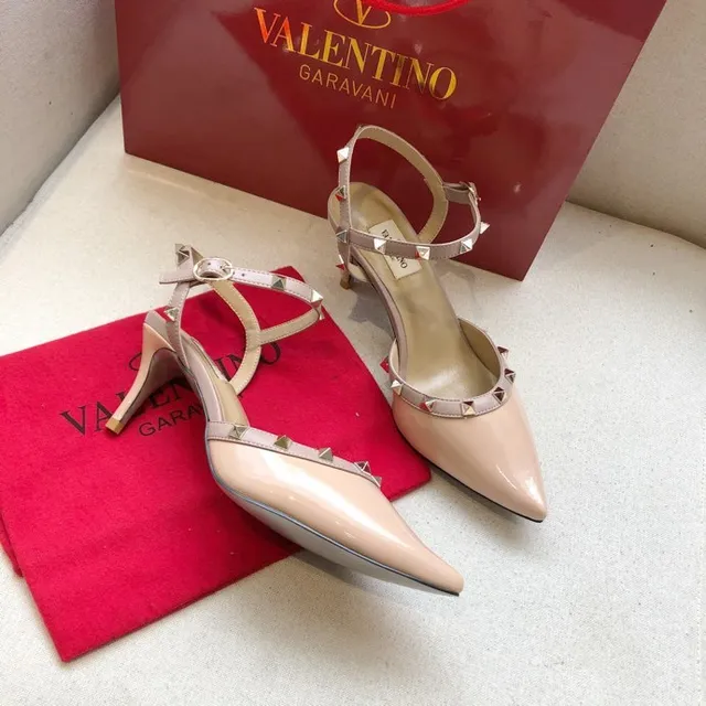 Valentino Rockstud نيود باترنت مرصعة بالميليات T-strap كعب ستيليتو 3