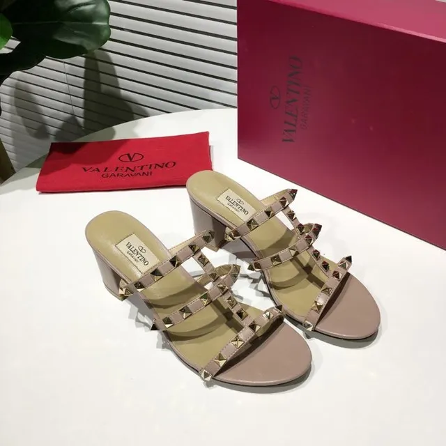 Valentino Rockstud Nude Studded Gladiator Sandals 5