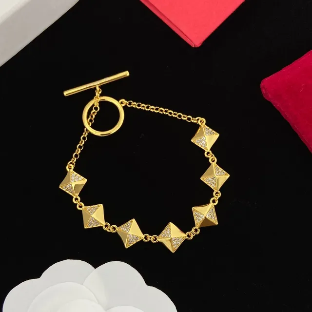Valentino Rockstud Pyramid Stud Pavé Crystal Toggle Bracelet 7