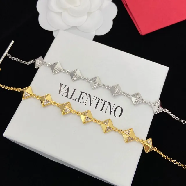 Valentino Rockstud Pyramid Stud Pavé Crystal Toggle Bracelet 9