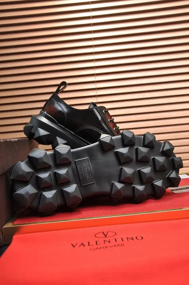 Valentino Rockstud Spiked Platform Oxford Shoes 4