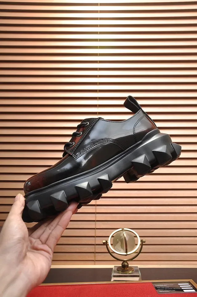 Valentino Rockstud Spiked Platform Oxford Shoes 6