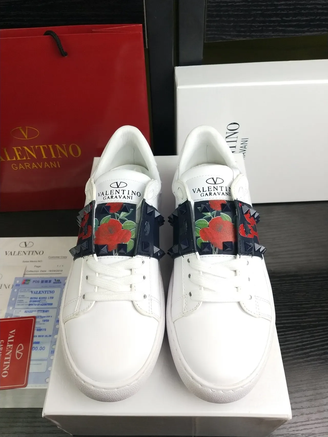 Valentino Rockstud Chaussures Lifestyle en Cuir Blanc avec Sangle studded 2